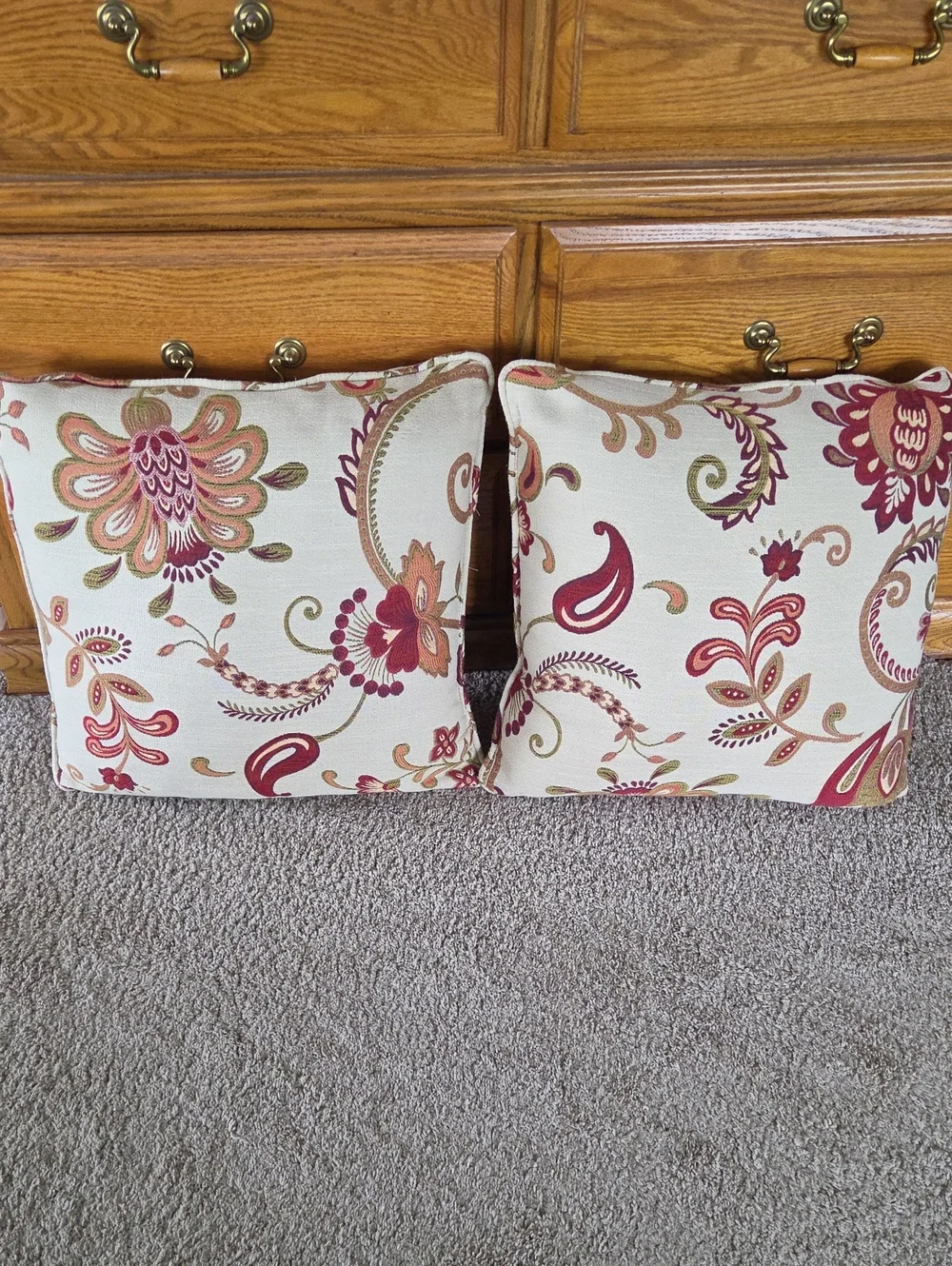 Paisley Floral Accent Pillow Pair in Cream and Red